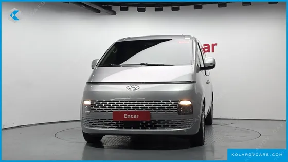HYUNDAI STARIA CARGO 5-SEATER