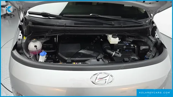 HYUNDAI STARIA CARGO 5-SEATER