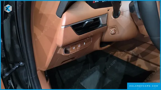 KIA K8 2.5 GASOLINE 2WD