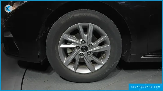 KIA K5 2.0 LPI RENTAL CAR