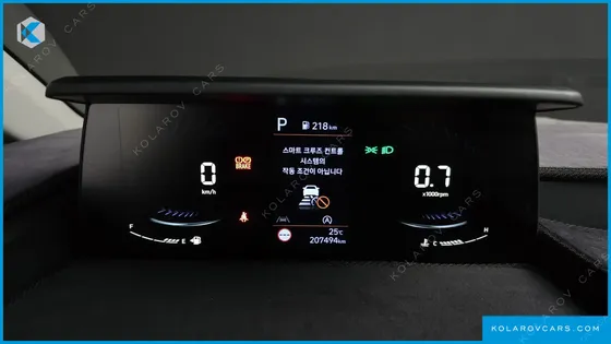 HYUNDAI STARIA CARGO 5-SEATER