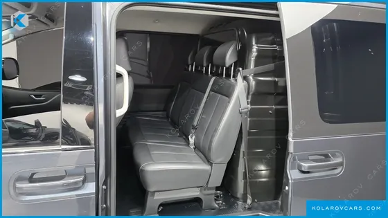 HYUNDAI STARIA CARGO 5-SEATER