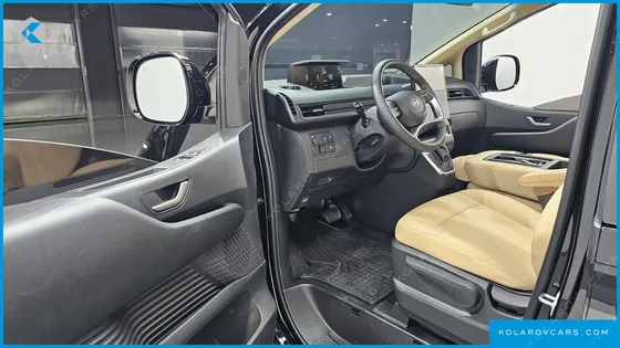 HYUNDAI STARIA L3.5 TOURER 11-SEATER
