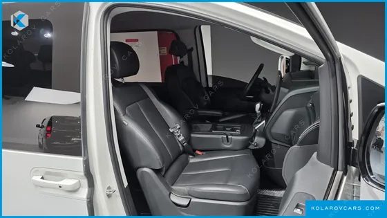 HYUNDAI STARIA L3.5 TOURER 11-SEATER