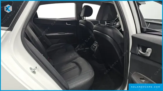 KIA K5 2.0 LPI RENTAL CAR