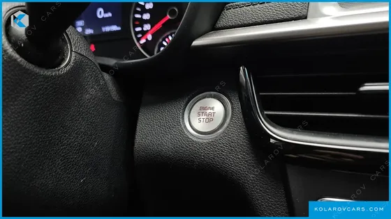 KIA K5 2.0 LPI RENTAL CAR