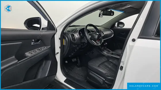 KIA SPORTAGE DIESEL 2WD TRENDY