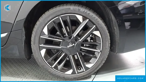 KIA K8 3.5 GASOLINE 4WD
