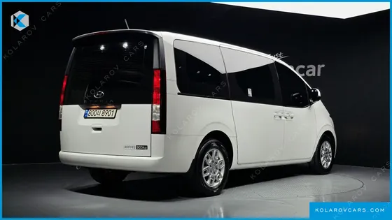 HYUNDAI STARIA CARGO 3-SEATER