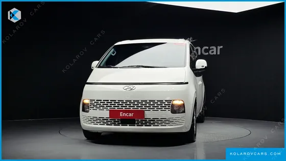 HYUNDAI STARIA CARGO 3-SEATER
