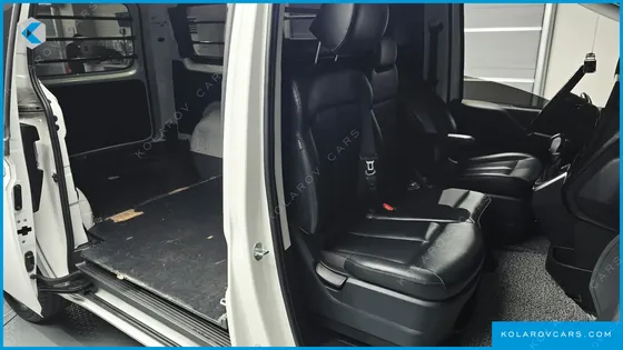HYUNDAI STARIA CARGO 3-SEATER