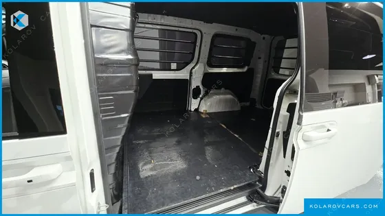 HYUNDAI STARIA CARGO 3-SEATER