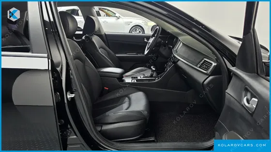 KIA K5 2.0 LPI RENTAL CAR