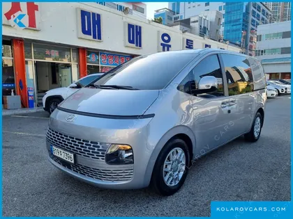 HYUNDAI STARIA CARGO 5-SEATER