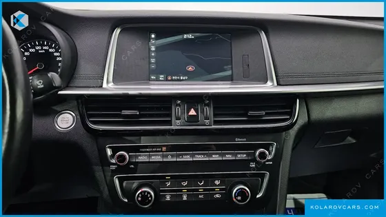 KIA K5 2.0 LPI RENTAL CAR
