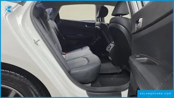 KIA K5 2.0 LPI RENTAL CAR