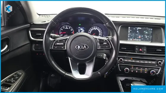 KIA K5 2.0 LPI RENTAL CAR