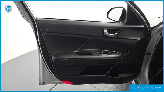 KIA K5 2.0 LPI RENTAL CAR