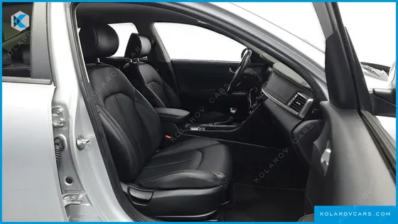 KIA K5 2.0 LPI RENTAL CAR