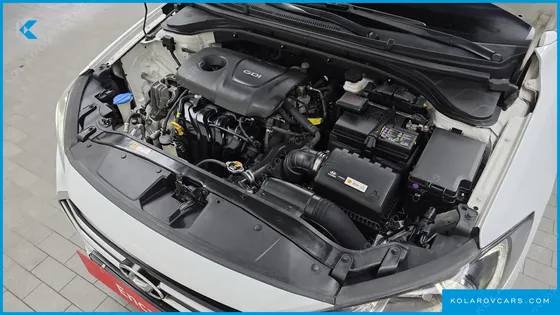 HYUNDAI ELANTRA (AVANTE) 1.6 GDI SMART