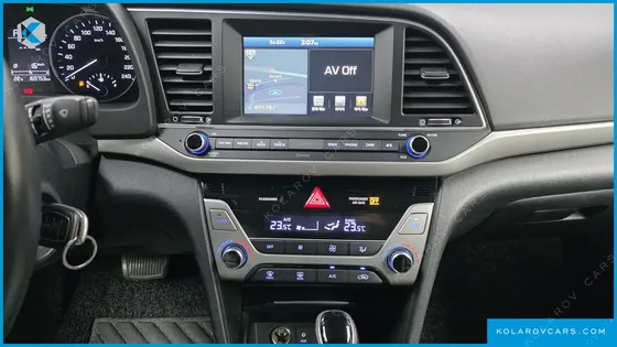 HYUNDAI ELANTRA (AVANTE) 1.6 GDI SMART