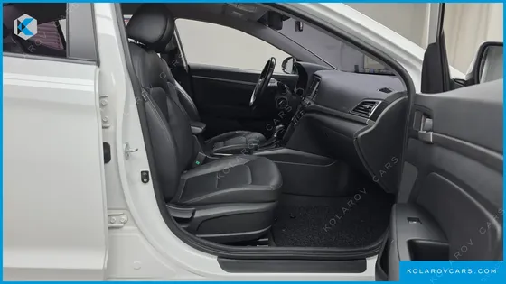 HYUNDAI ELANTRA (AVANTE) 1.6 GDI SMART