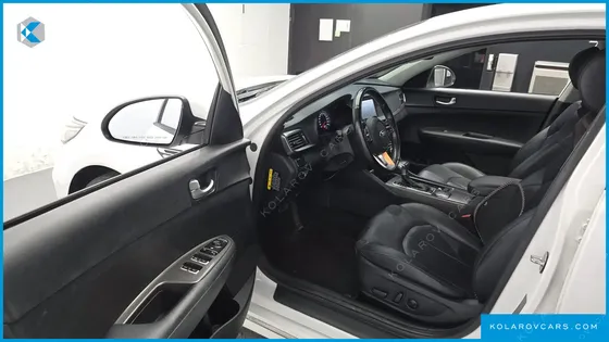KIA K5 2.0 LPI RENTAL CAR