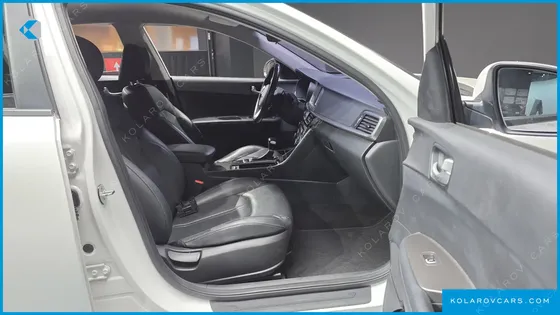 KIA K5 2.0 LPI RENTAL CAR