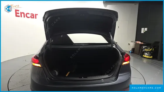 HYUNDAI ELANTRA (AVANTE) 1.6 GDI VALUE PLUS