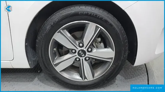 KIA K3 TRENDY