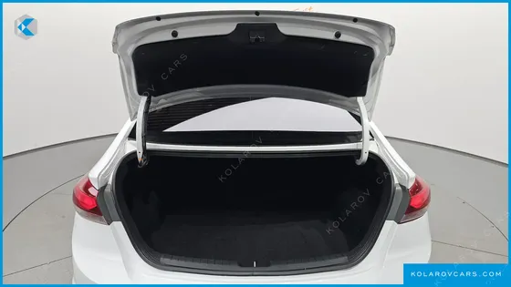 HYUNDAI ELANTRA (AVANTE) 1.6 GDI VALUE PLUS