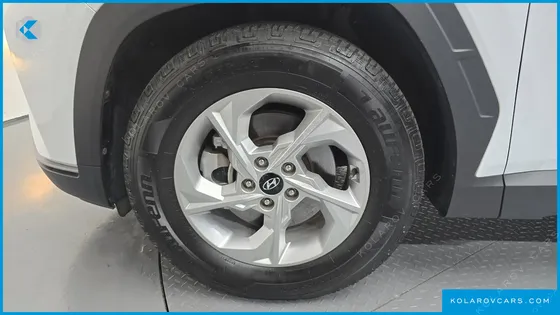 HYUNDAI TUCSON DIESEL 2.0 2WD