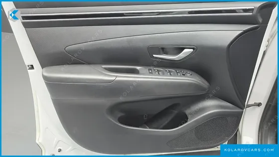 HYUNDAI TUCSON DIESEL 2.0 2WD