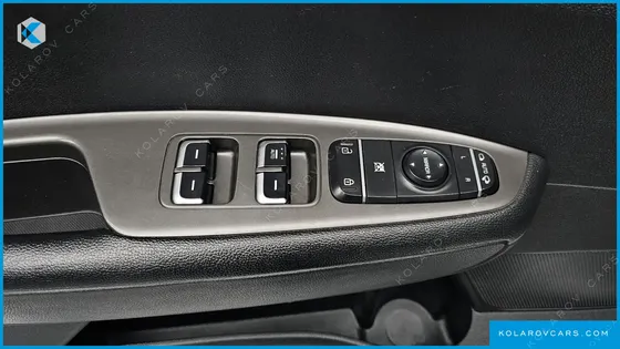 KIA K5 2.0 LPI RENTAL CAR