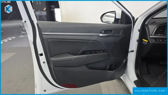 HYUNDAI ELANTRA (AVANTE) 1.6 GDI VALUE PLUS