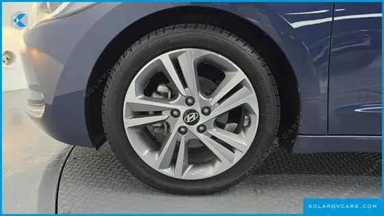 HYUNDAI ELANTRA (AVANTE) 1.6 GDI VALUE PLUS