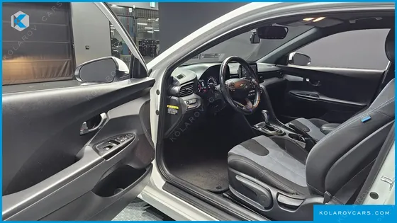 HYUNDAI VELOSTER 1.4 TURBO MODERN