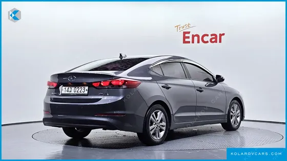 HYUNDAI ELANTRA (AVANTE) 1.6 GDI SMART