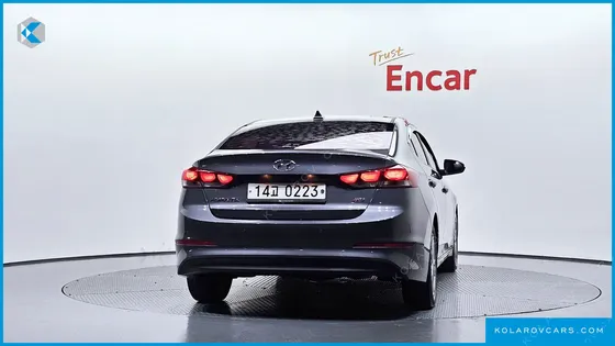 HYUNDAI ELANTRA (AVANTE) 1.6 GDI SMART