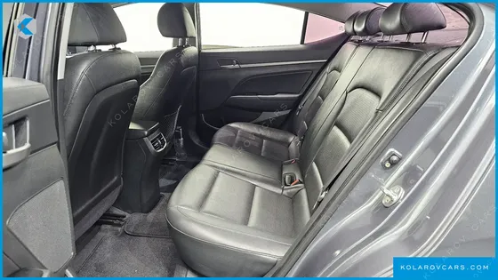HYUNDAI ELANTRA (AVANTE) 1.6 GDI SMART