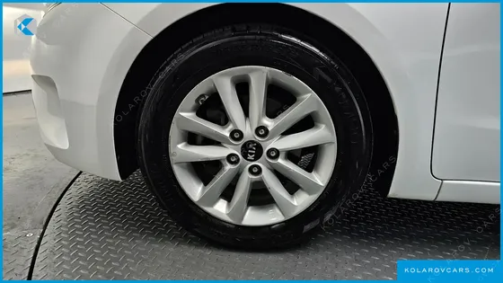 KIA K3 TRENDY