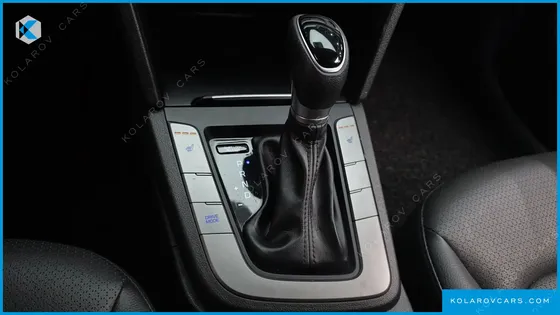 HYUNDAI ELANTRA (AVANTE) 1.6 GDI VALUE PLUS
