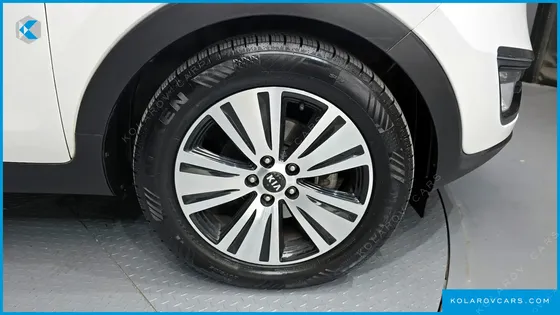 KIA SPORTAGE DIESEL 2WD PRESTIGE