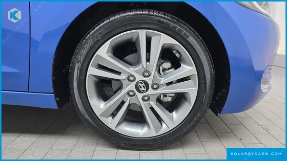 HYUNDAI ELANTRA (AVANTE) 1.6 GDI VALUE PLUS