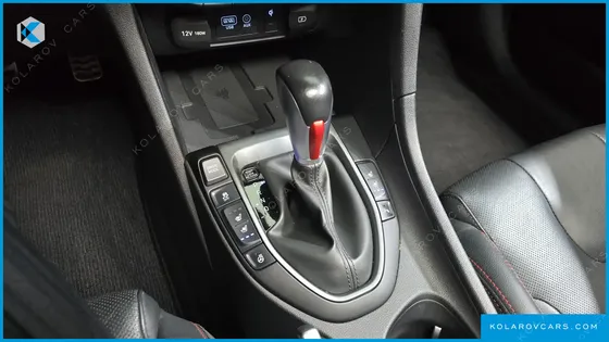 HYUNDAI VELOSTER 1.6 TURBO SPORT