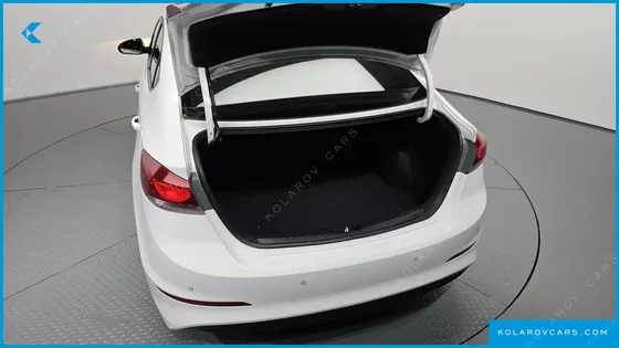 HYUNDAI ELANTRA (AVANTE) 1.6 GDI VALUE PLUS