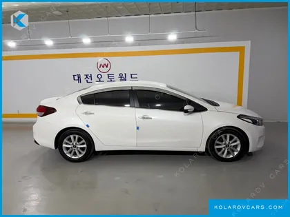 KIA K3 TRENDY