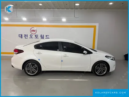 KIA K3 TRENDY