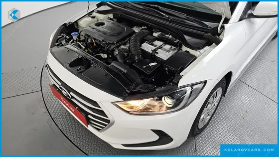 HYUNDAI ELANTRA (AVANTE) 1.6 E-VGT STYLE
