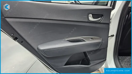 KIA K5 2.0 LPI RENTAL CAR